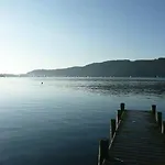 בית נופש T'whit T'woo ווינדרמר