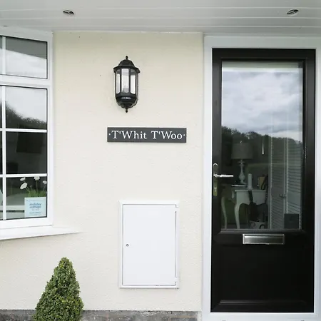 T'whit T'woo * 温德米尔