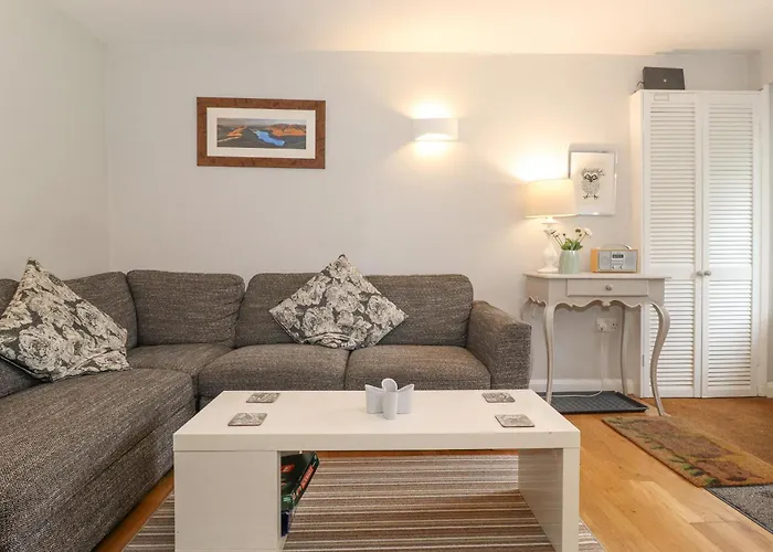 T'whit T'woo Windermere